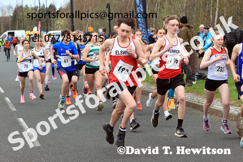 Boys and Girls Under-16s, 2026 Elswick Harriers Good Friday Road Relays and Young Athletes, Newburn,  Newcastle upon Tyne. Photo: David T. Hewitson/Sports for All Pics
